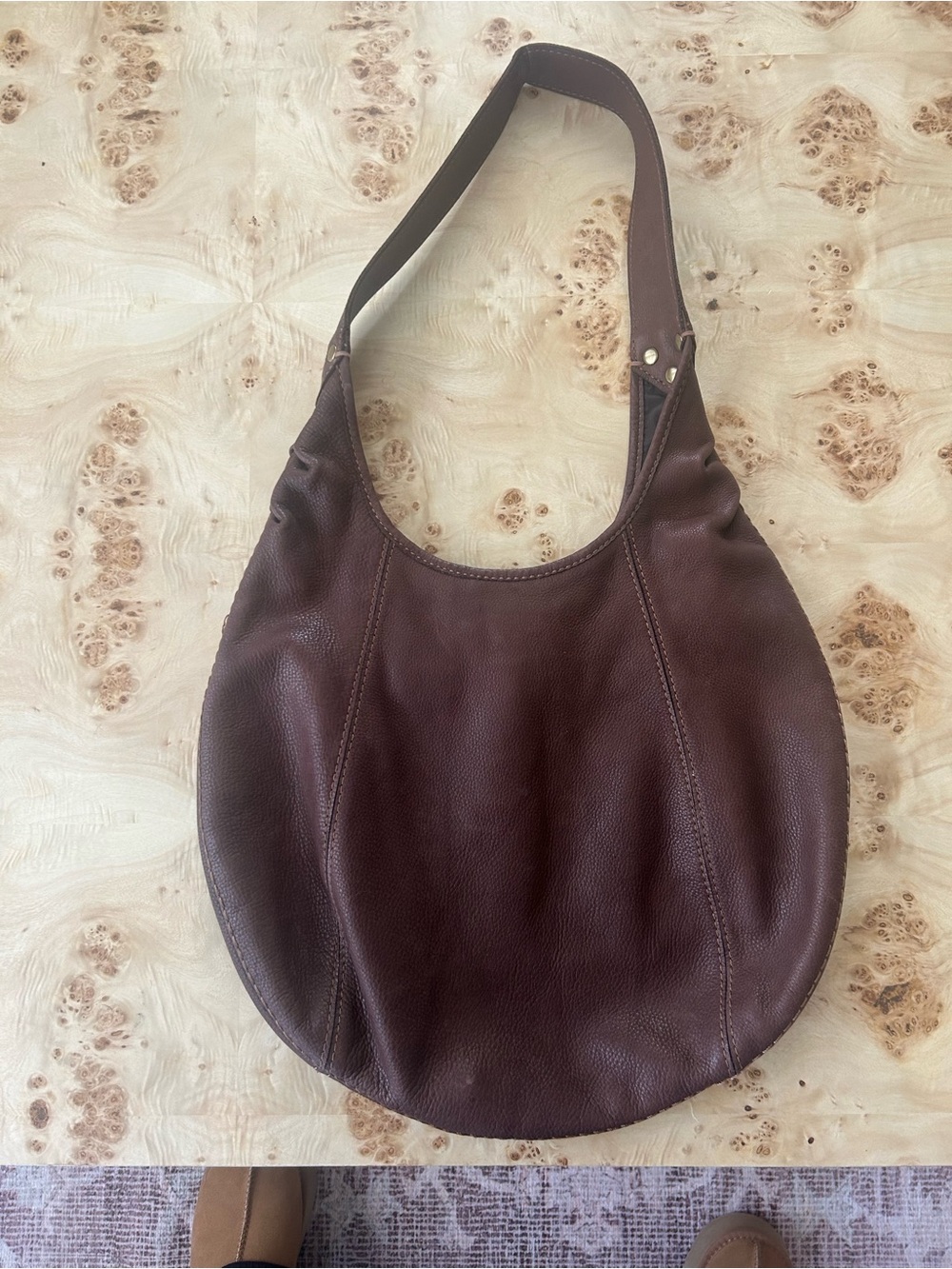 Vintage 100% Leather Lucky Brand Brown Hobo Bag with Brass Accents Y2K - Picture 2 of 4
